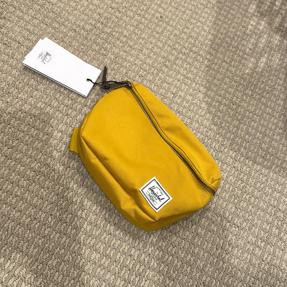 Herschel Crossbody NWT